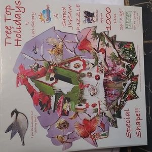 New in box! Treetop Holidays Birdhouse Special shape 1000 piece jigsaw puzzle